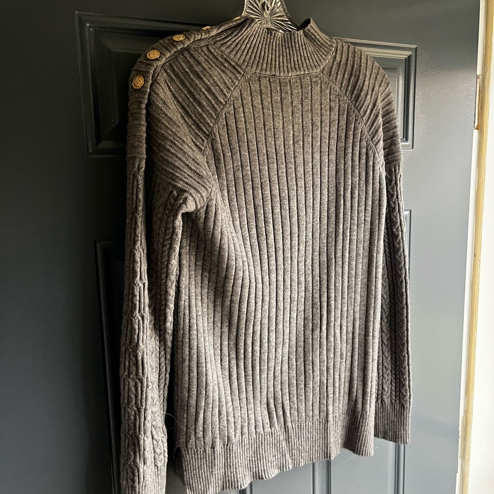 Cyrus Gray Ribbed Sweater with Gold Buttons